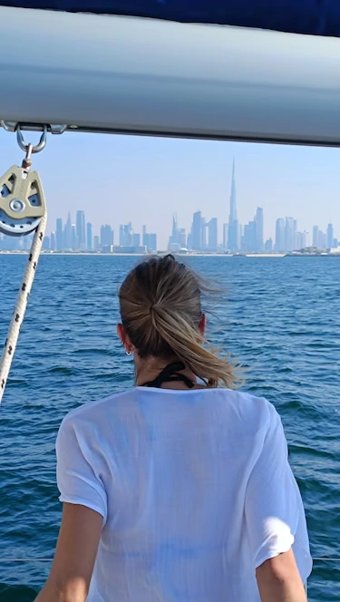 Relaxing Sailing Cruises